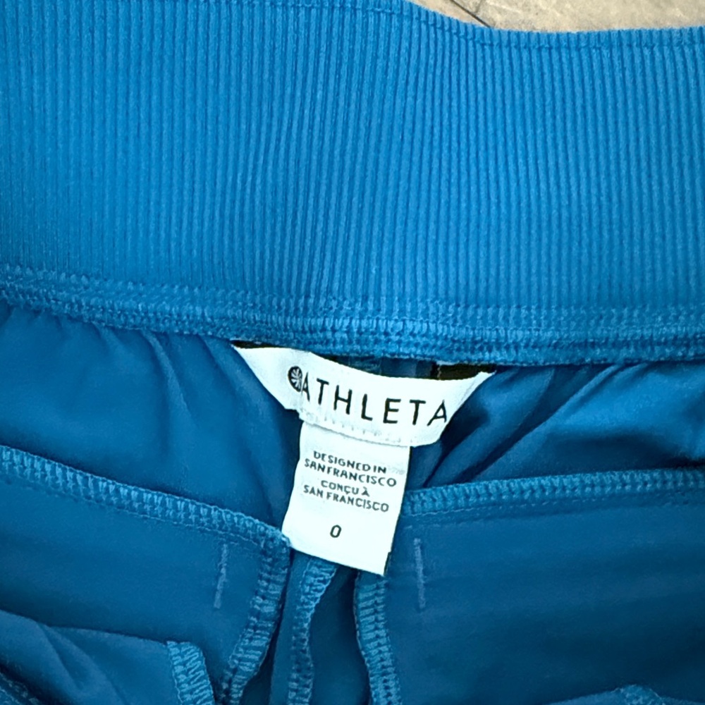 Athleta Brooklyn Ankle Pant Dark Lapis Blue NWT Size 0 - Picture 4 of 6